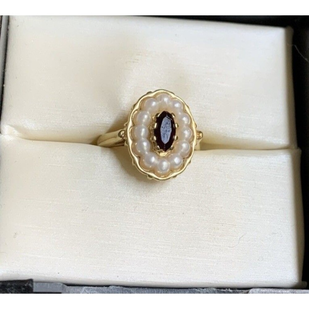 Vintage Avon Gold Tone Faux Pearl Cluster Ring Red Glass Stone Women’s 8